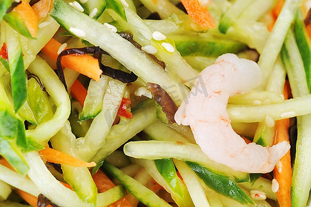 虾仁芝麻蔬菜沙拉。中式烹饪