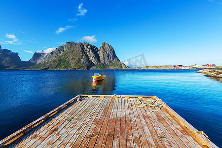 山水人摄影照片_挪威罗福滕岛