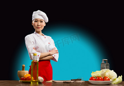 厨师心摄影照片_肖像亚洲女厨师