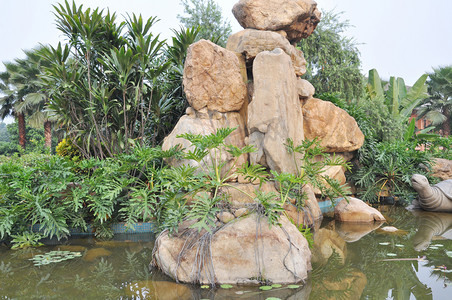 中国花岗岩假山池塘