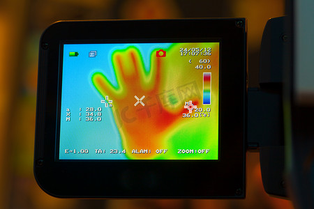 体系认证标摄影照片_非接触式红外测温仪相机的显示