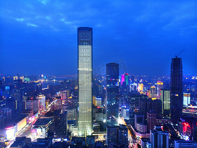 ifs摄影照片_--FILE--View of the Changsha International Finance Square (IFS) in Changsha city, central China's Hunan province, 7 May 2018.  