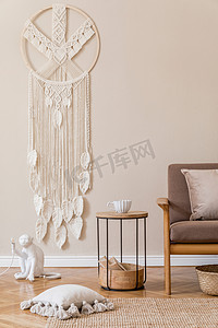 设计的海报摄影照片_带有时髦沙发的公寓室内设计
