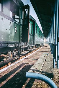 蒸汽火车机车在车站
