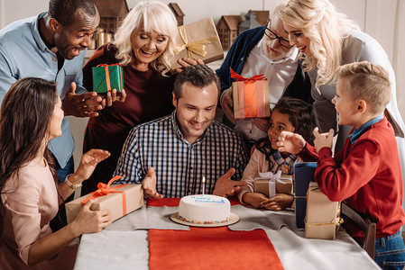 姐姐生日摄影照片_庆祝生日