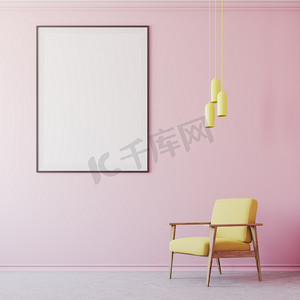 商务海报设计摄影照片_粉红色客厅内饰, 海报和扶手椅