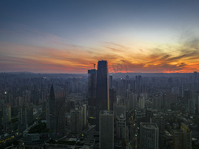 城市风光早上建筑户外建筑摄影图配图