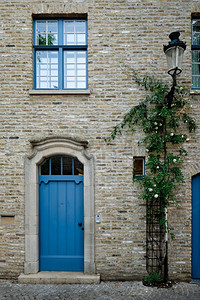 比利时布鲁日(Brugge)，一座老房子的门窗。比利时布鲁日的豪宅