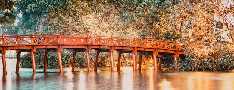 越南河内的标志性红桥