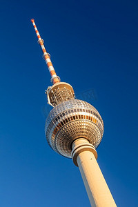 柏林电视塔，柏林Fernsehturm反对蓝天，柏林，德国
