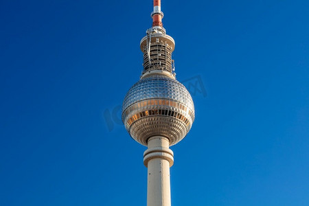 关闭柏林电视塔，柏林Fernsehturm反对蓝天，柏林，德国