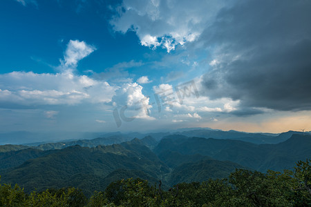 重庆赵云山晚霞夕阳