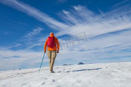 夏季雪山攀登