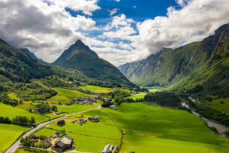美丽的自然挪威自然景观。
