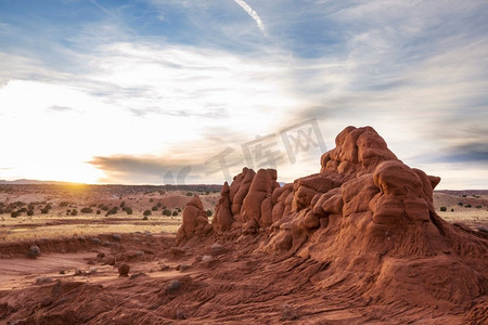 叹为观止摄影照片_美国犹他州的砂岩地层。美丽的不寻常的风景。