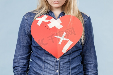 心碎文案伤感女生摄影图片-心碎文案伤感女生摄影作品-千库网