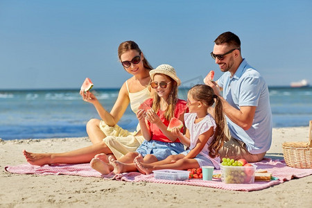 父亲，女儿，野餐，海滩