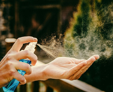 喷洗手液冠状病毒预防