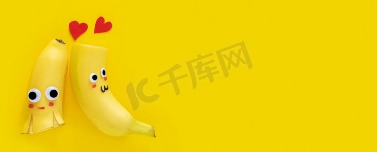 顶视可爱的香蕉相框。高分辨率照片。顶视可爱的香蕉相框。高质量照片
