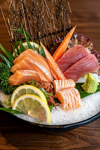 各种生鱼片套餐，美食日本新鲜料理