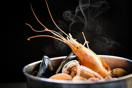 吃蟹摄影照片_ 渔获，蛤，冷，熟