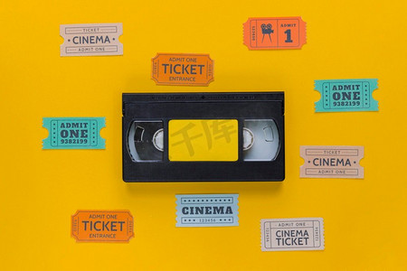电影票摄影照片_带电影票的录像带