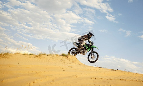越野摩托摄影照片_摩托，极限，伙计，骑手