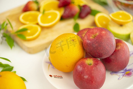 新鲜水果，色泽鲜艳的水果背景。