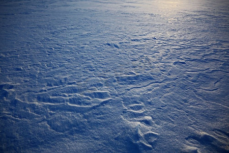 白色晶体纹理摄影照片_雪纹理白色蓝色背景