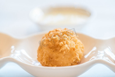 中式点心炸虾球—中式groumet美食