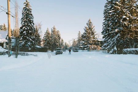 雪路村冬天