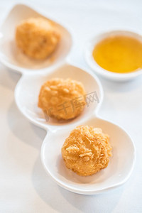 中式点心炒虾球-中式菜肴