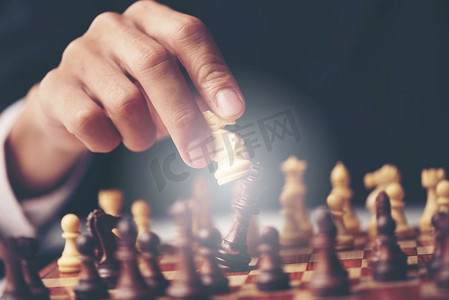 商人下棋。经营战略和策略的概念