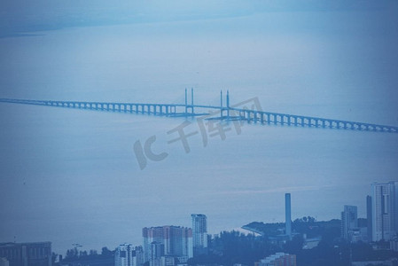 马来西亚槟城长桥的俯视图