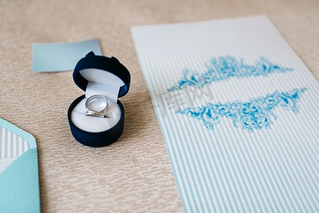 结婚戒指与婚礼装饰