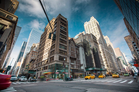 nyc摄影照片_纽约曼哈顿天际线，美国五颜六色的日落