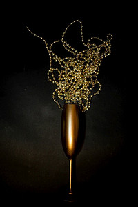 抽象金色香槟玻璃新年背景