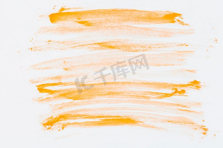 橙色手绘水彩画笔笔画。高分辨率照片。橙色手绘水彩画笔笔画。高品质的照片