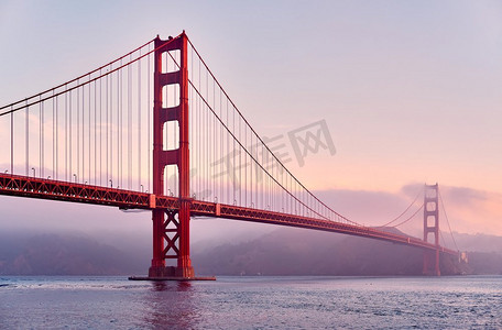 金门大桥从日出堡角，旧金山，加利福尼亚州，美国