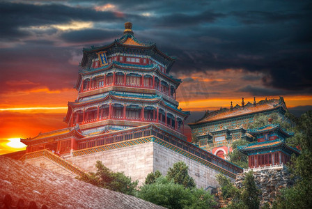 中国皇帝摄影照片_颐和园是皇帝们在北京郊区的避暑别墅。颐和园