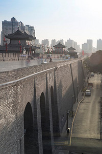 陕西建筑摄影照片_西安城墙。中国建筑最大的纪念碑。西安城墙。
