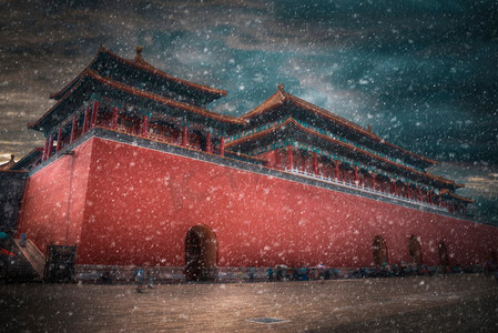 会红色摄影照片_紫禁城是世界上最大的宫殿建筑群。冬天会下雪。紫禁城是世界上最大的宫殿建筑群。