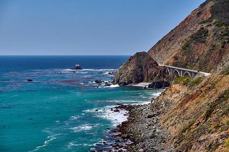 美国加利福尼亚州太平洋海岸1号公路上的大溪大桥