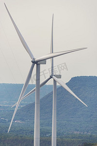 风电动力工作、蓝天、能源动力理念
