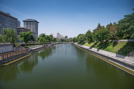 陕西城市建筑摄影照片_西安城墙。中国建筑最大的纪念碑。西安城墙。