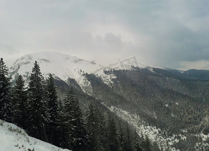 冬季景观皮林山，班斯科滑雪胜地保加利亚