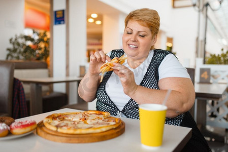膳食脂肪摄影照片_ 女性，女性，膳食，超重