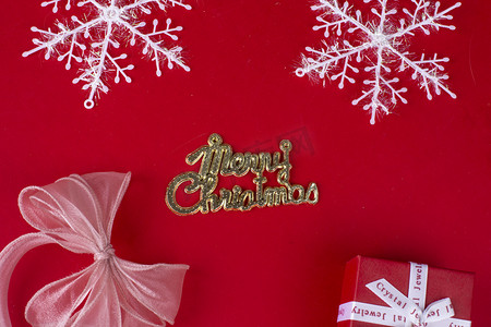 雪花圣诞节平安夜红底图牌蝴蝶结金色礼物字母