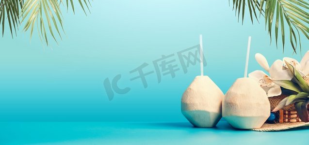 新鲜椰子水摄影照片_ 假期，背景，横幅，新鲜