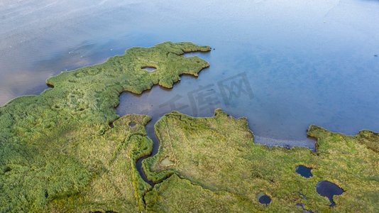 无人机自上而下鸟瞰风景图英国南部海岸基督城港的潮汐湿地’’